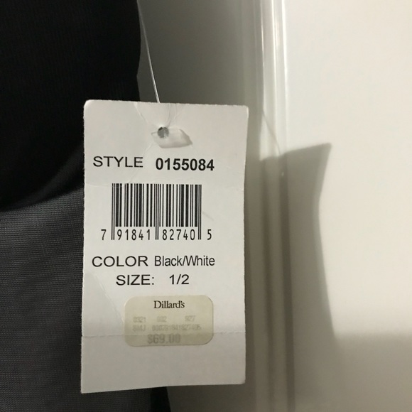 Formal dress black/white size 1/2 - Picture 3 of 6